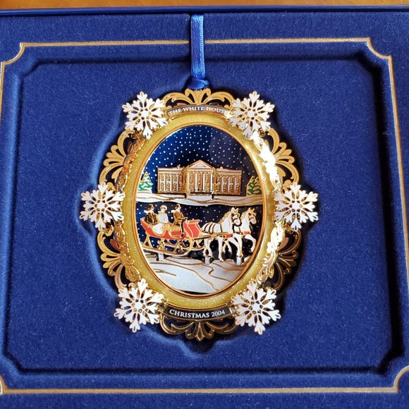 White House Christmas Ornament 2004 - Picture 4 of 4